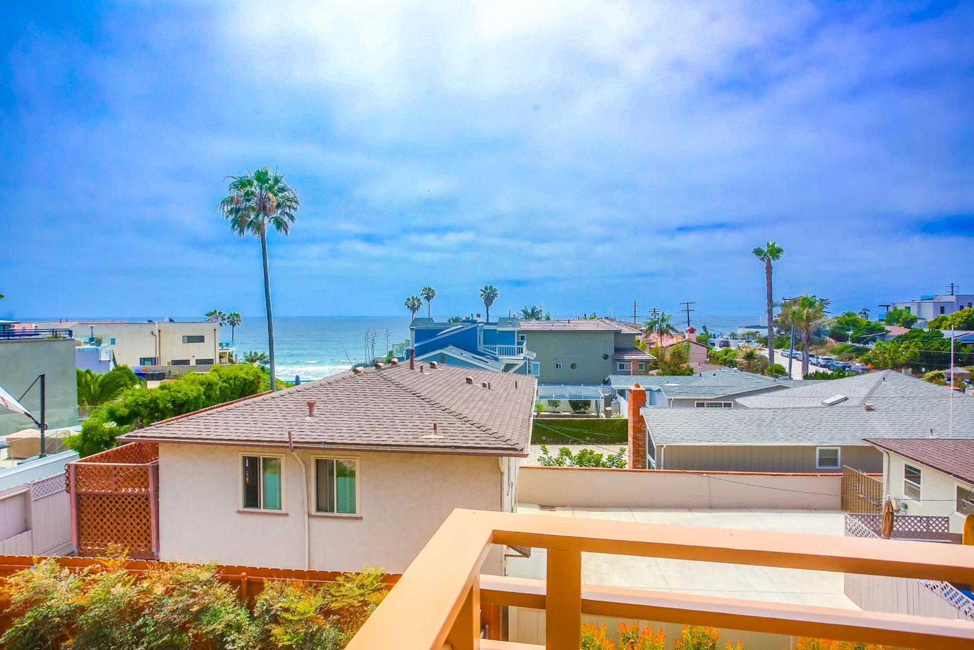Steps 2 Ocean & Surfing Ocean Views Rooftop Deck ซานดิเอโก ภายนอก รูปภาพ